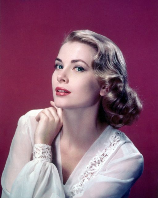 Grace Kelly 逝世42週年|36張罕見照片回顧她從荷里活影后到摩納哥王妃的優雅魅力