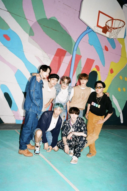 不容小覷的「BTS效應」新歌《Dynamite》Billboard稱冠帶來過百億港元經濟效益