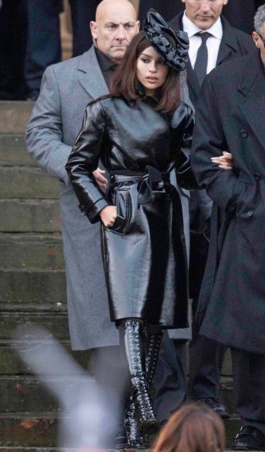 Zoë Kravitz「貓女」最新片場照曝光造型 性感時尚充滿野性魅力