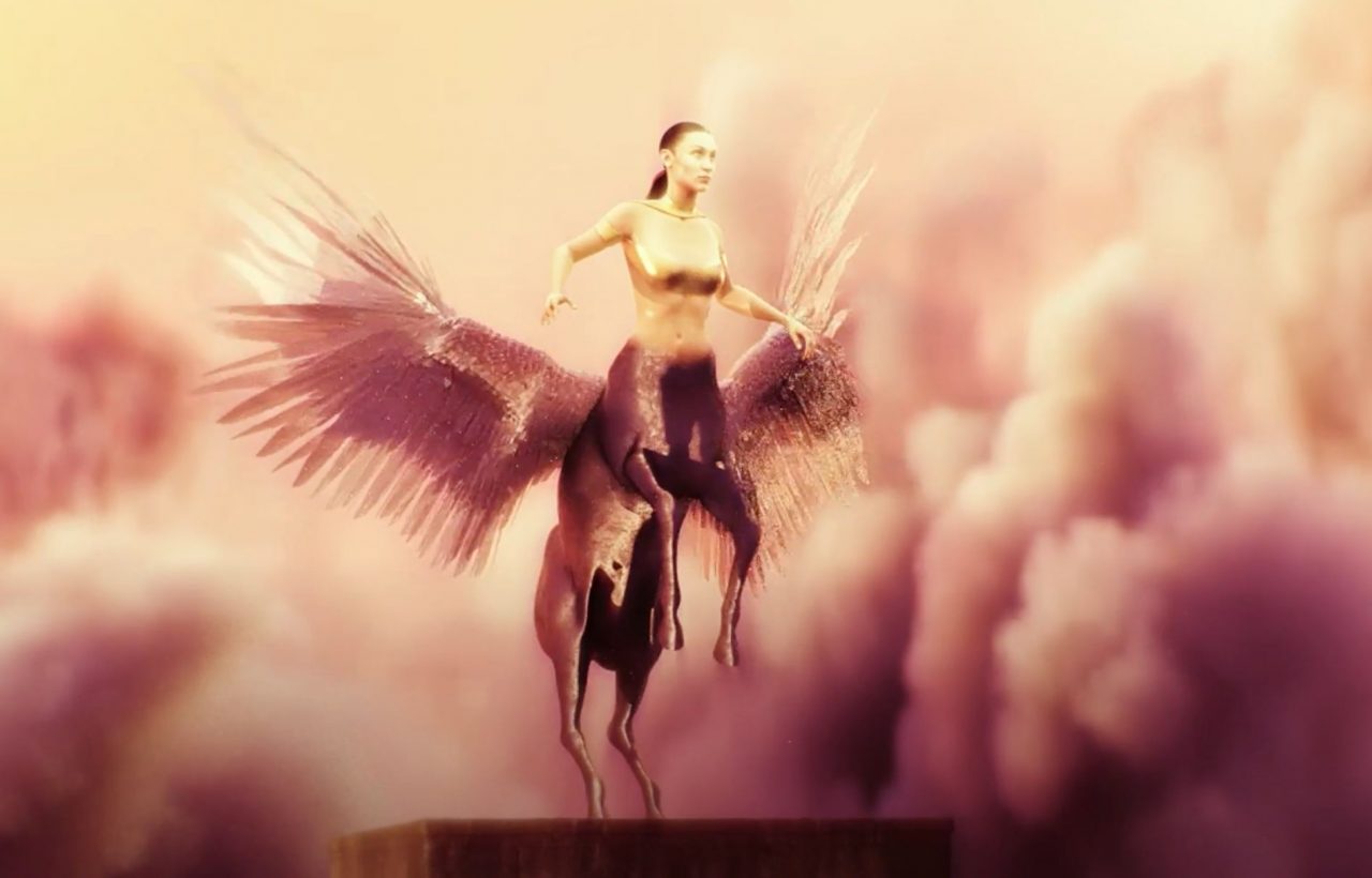 Bella Hadid化作神話飛馬，在虛擬世界穿上「第二層肌膚」｜ Mugler Spring/Summer 2021