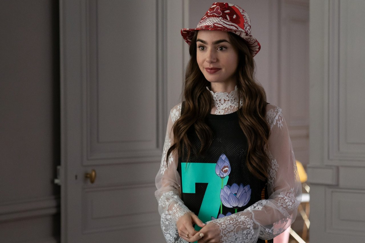 法國人對《Emily in Paris》中 Emily 時尚風格的真實感受