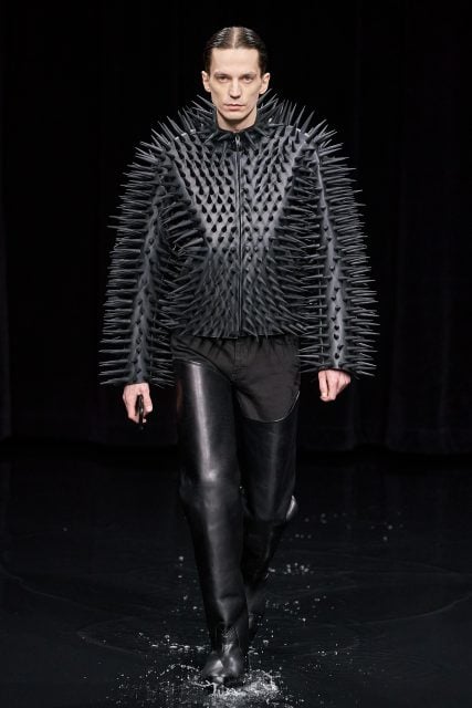 提早進入「明日世界」？Balenciaga 將以電子遊戲方式發佈2021秋季系列