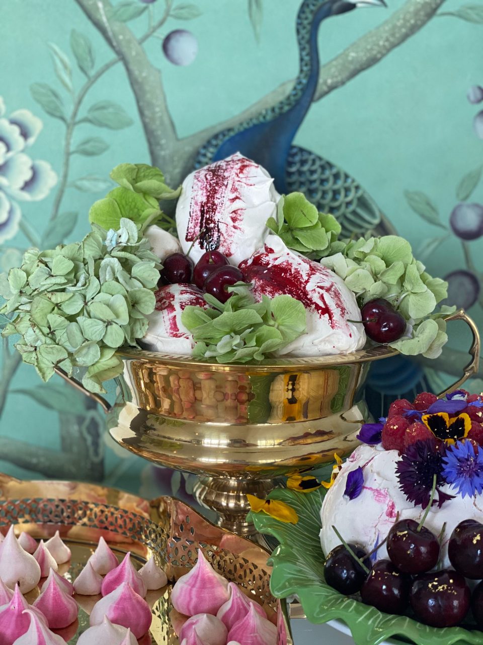 How To Make A Festive Floral Pavlova