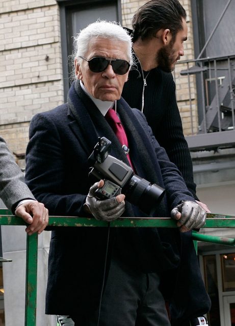 是設計師更是攝影師!從老佛爺到Olivier Rousteing細數時尚界中的全才