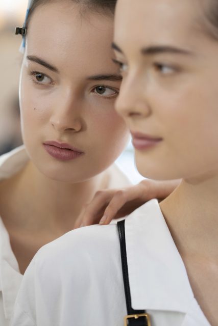 肌膚排毒5步曲 由潔面到精華令皮膚回復健康