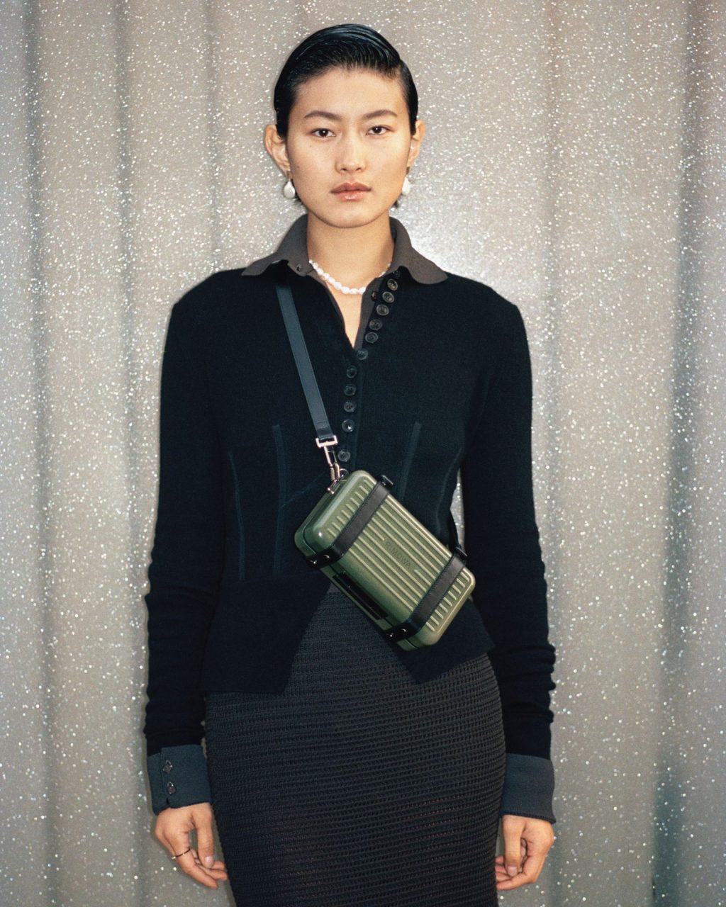 迎接最新 It-bag RIMOWA Personal 縮小行李箱全新配色回歸KOL型格演繹