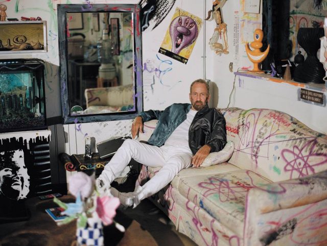Kim Jones 再出殺手鐧:聯手 Keith Haring 同期藝術家 Kenny Scharf 創作 Dior 男裝2021早秋
