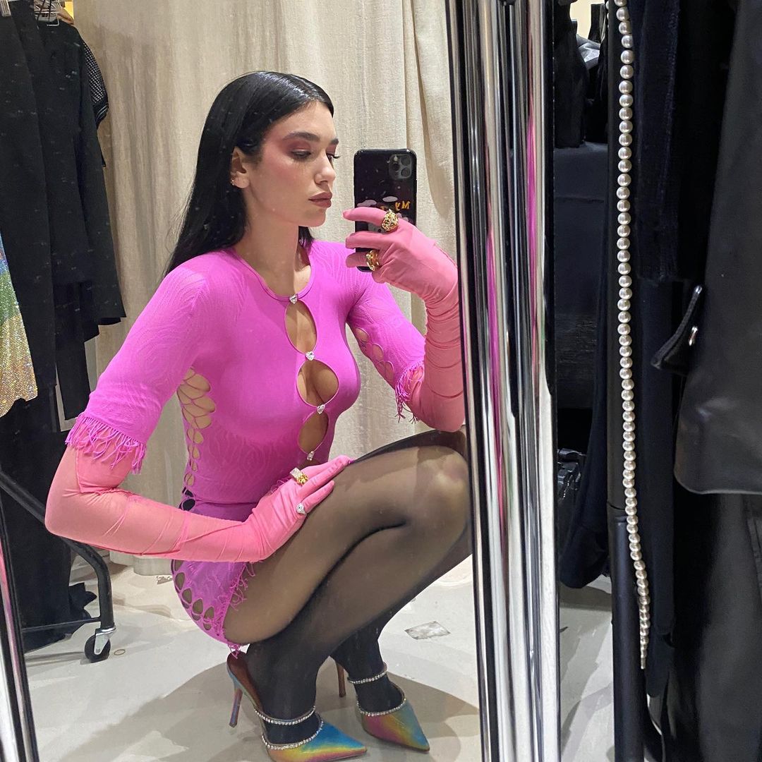 如何經營自己的 Instagram？12招自拍秘訣、排版做法都能向性感嬌娃 Dua Lipa 取經