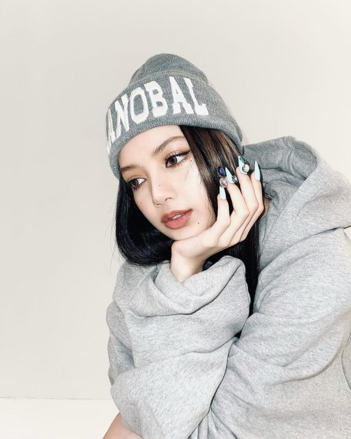 韓國女星 Blackpink Lisa、秀智最愛的禦寒恩物？ 為你整理出2021秋冬最新時尚冷帽清單