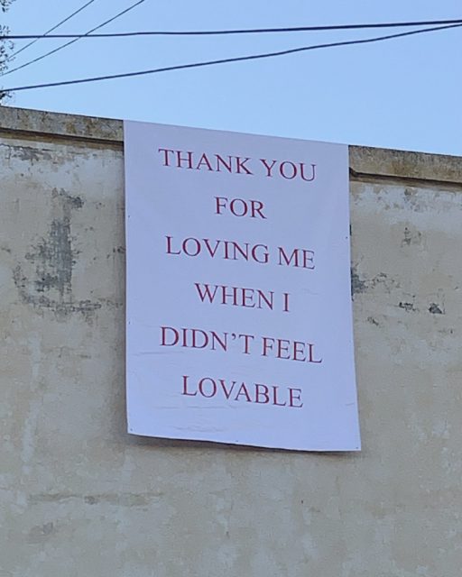 選一張卡提醒今日的自己：Valentino聯乘人氣Instagram帳戶We‘re Not Really Strangers延續同理心