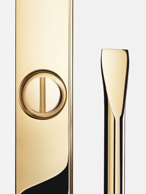 Cartier 4大核心原則展現7大經典形象 永恆不變之珠寶 Love 及 Juste Un Clou