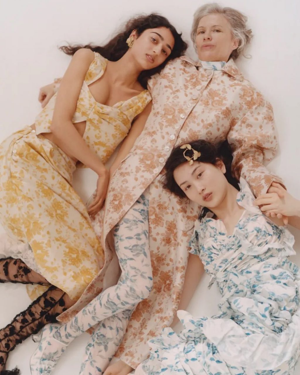 倫敦時裝週上值得關注的中國新秀設計師：Yuhan Wang的中式Bridgerton ｜ Fall/Winter 2021