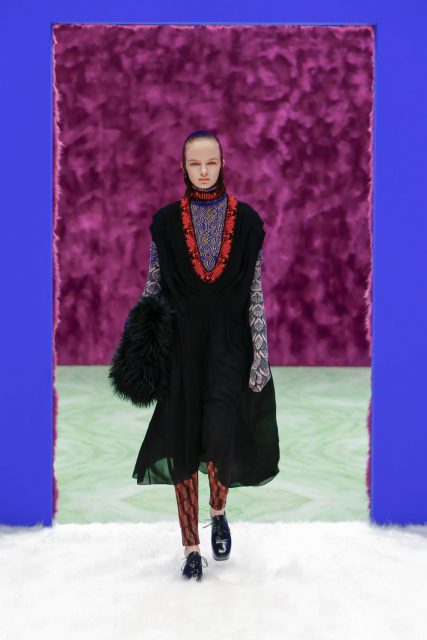 Raf Simons 與 Miuccia Prada 二部曲：超越感官界限的設計 ｜Fall / Winter 2021