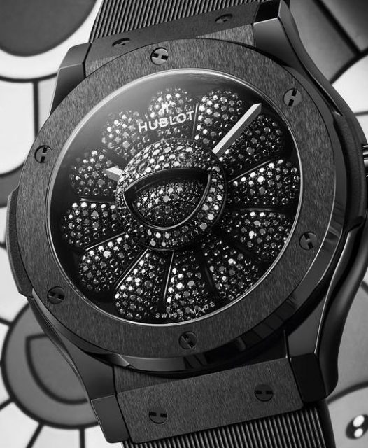 從腕錶、時裝到酒店裝潢都有他的蹤影,2021年是屬於村上隆的天下?