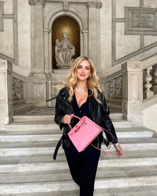 從Chanel、Dior 到 Valentino,精選 10 個最容易配搭的粉紅色調名牌手袋