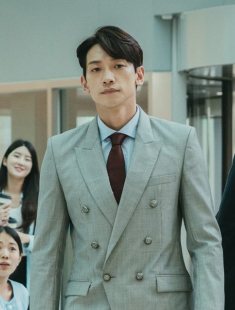 亞洲天王 Rain 以冷酷醫生回歸韓劇界!事隔三年演出新劇《Ghost Doctor》現正開播