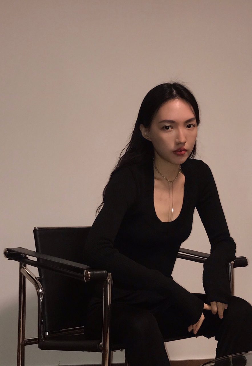 #HKFashionscape 專訪本地設計師 NHOJ：「 不需要因為沒有出身於知名學府而看輕自己，一樣可以證明自己的能力與想法。」