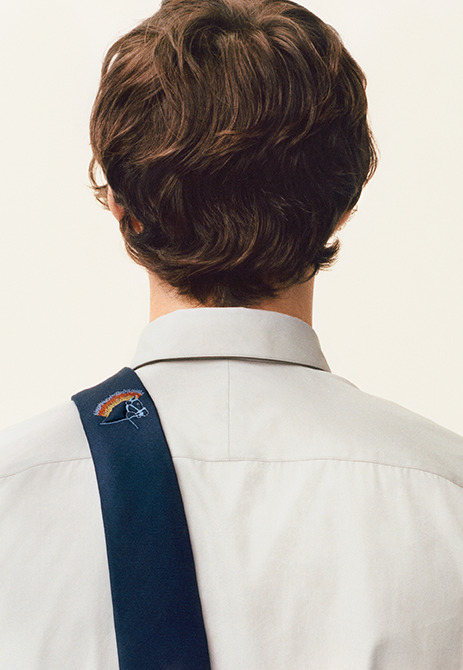 永恆不敗紳士單品：精選 Hermès SS21 男士絲綢款式