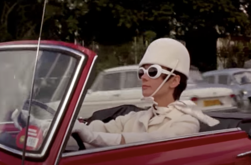 時尚電影服裝揭秘：《How to Steal a Million》Givenchy 為 Audrey Hepburn 設計法式造型的背後故事