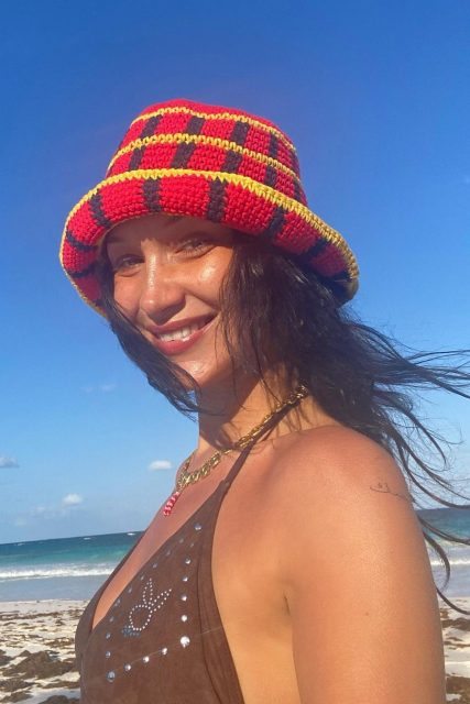 2021春夏潮流:為何大家都愛 Gen Z 鉤針編織 Crochet 帽?