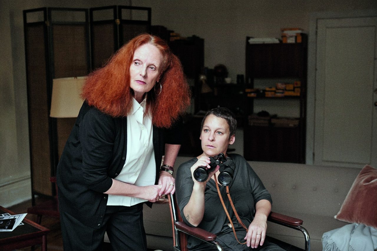 傳奇造型師 Grace Coddington 地位不亞於 Anna Wintour，回顧她曾開創天馬行空的時裝盛世