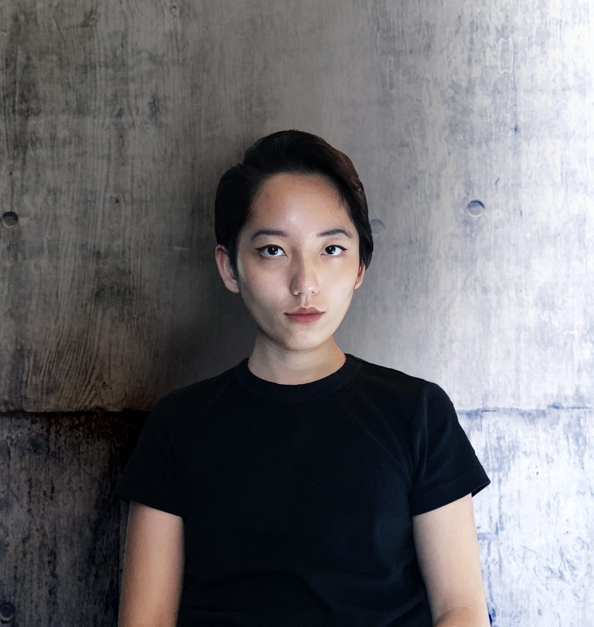 #SustainabilityInVogue 奪多項可持續性時尚國際大獎楊思嘉 Scarlett Yang，來自於香港設計天才將會是港版 Hussein Chalayan ？