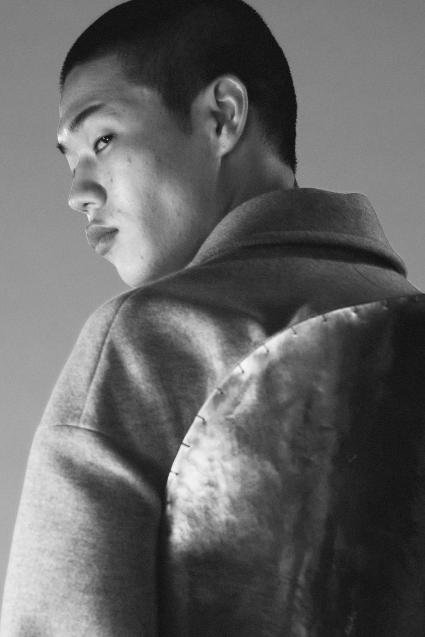 Loewe 以新晉德國畫家 Florian Krewer 作品為靈感，重拾久違的享樂氛圍 ｜Spring／Summer 2022 Menswear