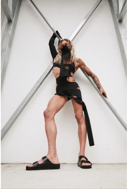 Rick Owens 再度與 Birkenstock 聯乘,這意味高級休閒風潮已經進入白熱化階段?