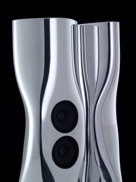 英國著名音響品牌 KEF 誕生 60 周年，工業設計大師 Ross Lovegrove 分享聲音美學