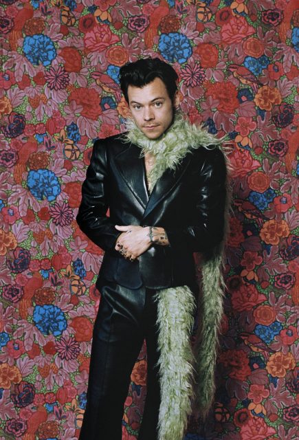 4 Thoughts On What Harry Styles’ New Beauty Line Might Look Like