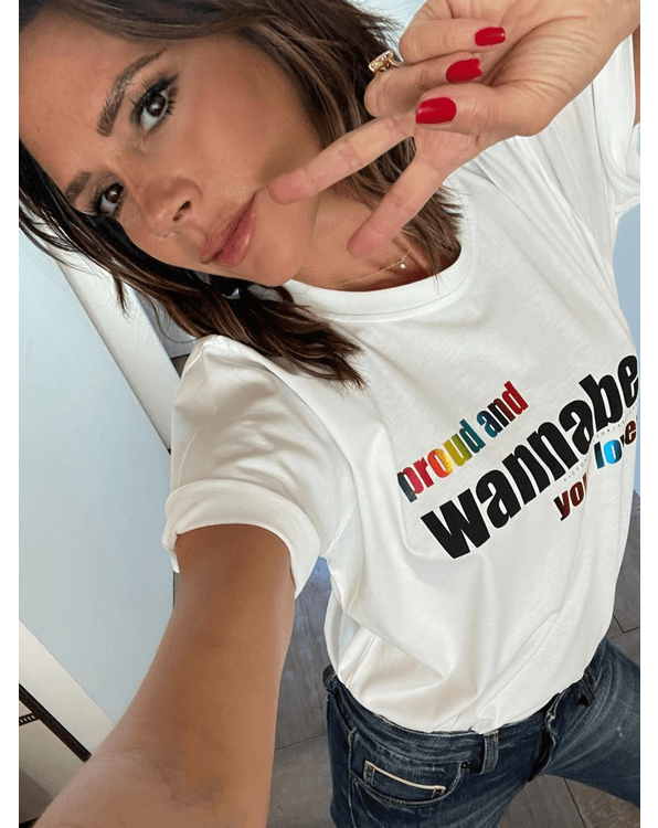 #PrideMonth 同志驕傲月：Spice Girls 再次合體？親身示範 Victoria Beckham 的 Pride 2021 系列