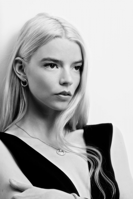 繼ROSÉ之後,精靈系女神Anya Taylor-Joy 與兩位重量級人碼成為Tiffany & Co.最新全球品牌代言人