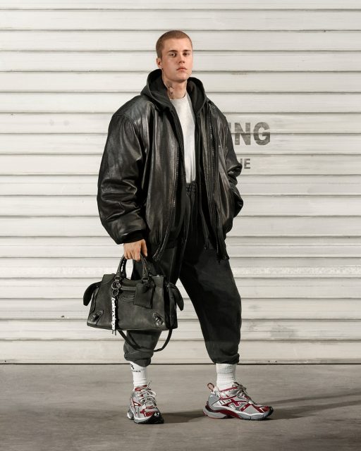 Balenciaga改走明星路線？最新廣告大片請來Justin Bieber及Isabelle Huppert