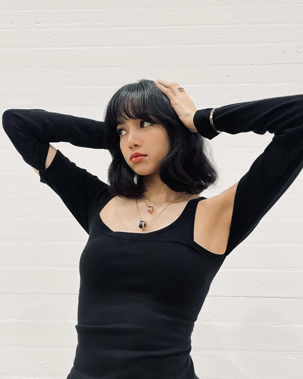 Blackpink 成員親身示範，9個超簡單的夏日穿搭技巧！