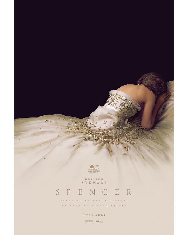 《Spencer》首張電影海報釋出 看到令人心痛的背影