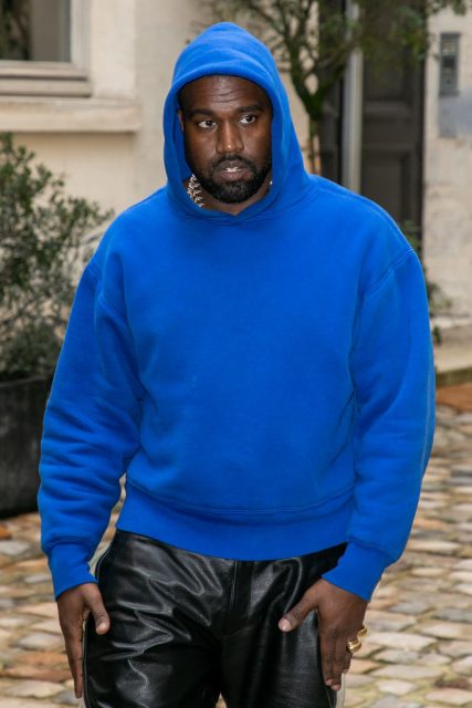 Kanye West 將申請改名為 「Ye」，連姓氏也不要？