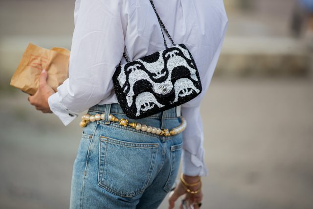 上班族必買Chanel手袋款式！精選18款時尚與實用的2021秋冬設計：超多舒適材質包括絲絨、剪羊毛！