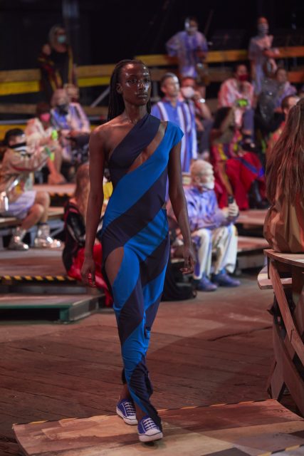 Marni 為觀眾打造專屬服裝 享受一場 IRL 聚會 | Spring/Summer 2022