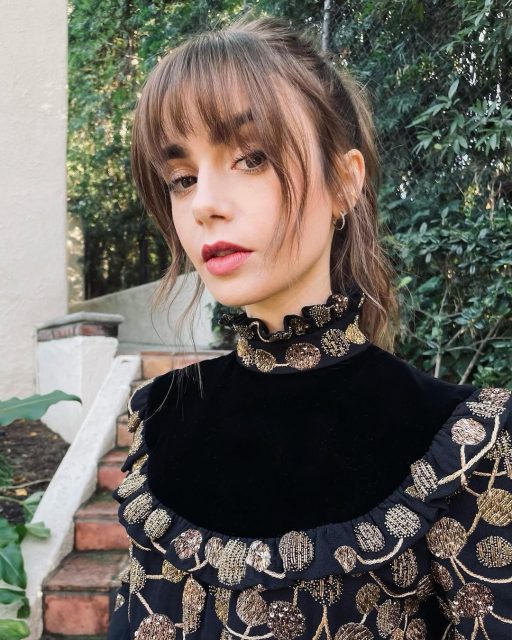 Lily Collins集古典、現代的妝容造型！ 成為最完美的「現代柯德莉夏萍」