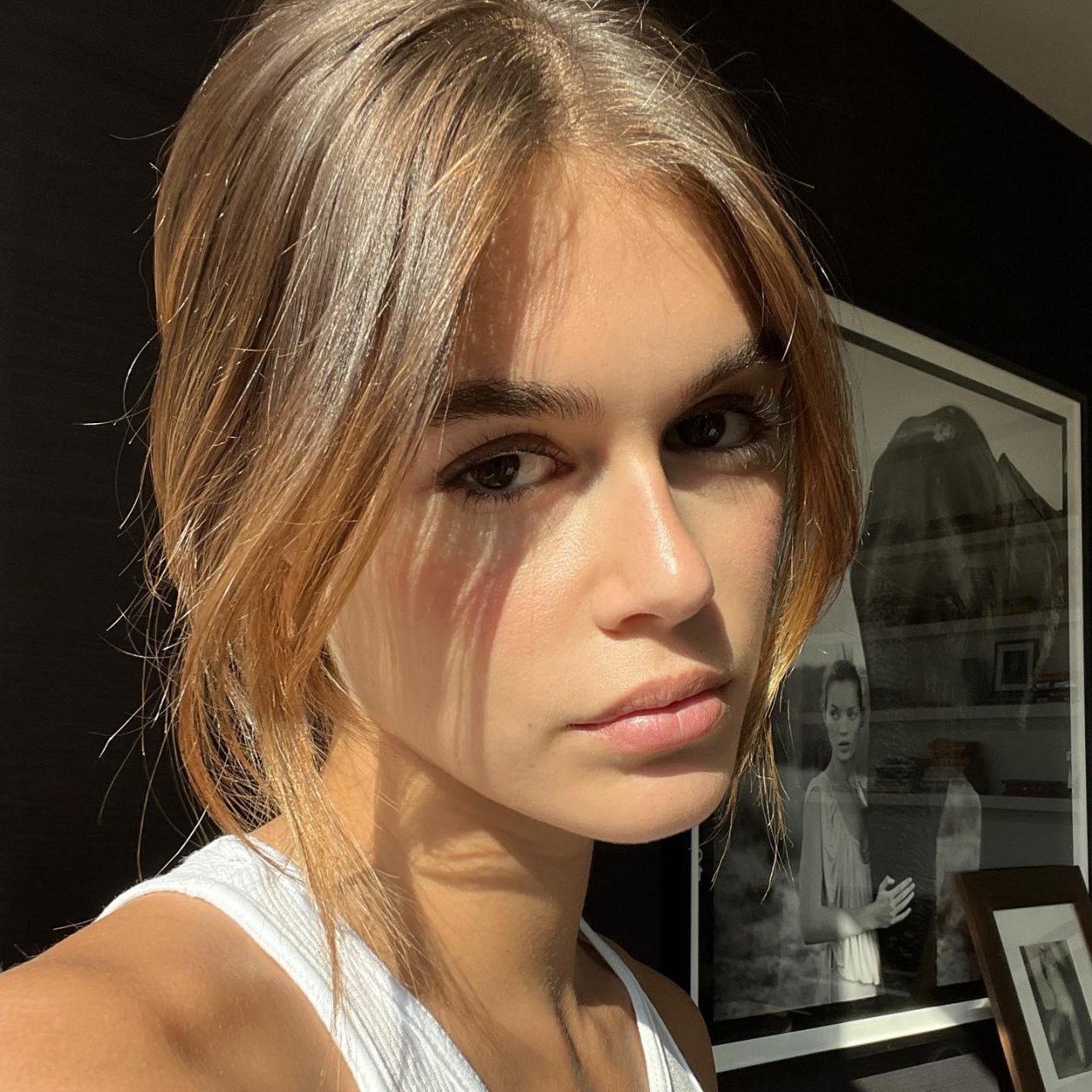 Kaia Gerber 踏入21歲！6件關於這位新生代超模的小趣聞 如何擺脱「Cindy Crawford女兒」的標籤？