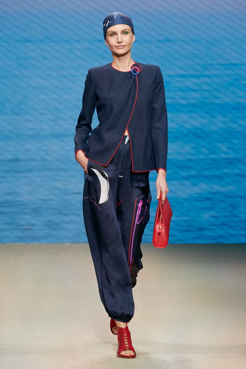 Giorgio Armani 回歸米蘭重拾20年前對時尚初衷｜Spring/ Summer 2022