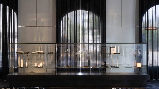 Ann Demeulemeester 安特衛普旗艦店重開！重新出發將朝 Lifestyle 品牌方向發展？