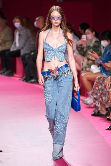 千禧潮流要回來，重溫那些年經典的低腰褲、尖頭鞋、Choker……