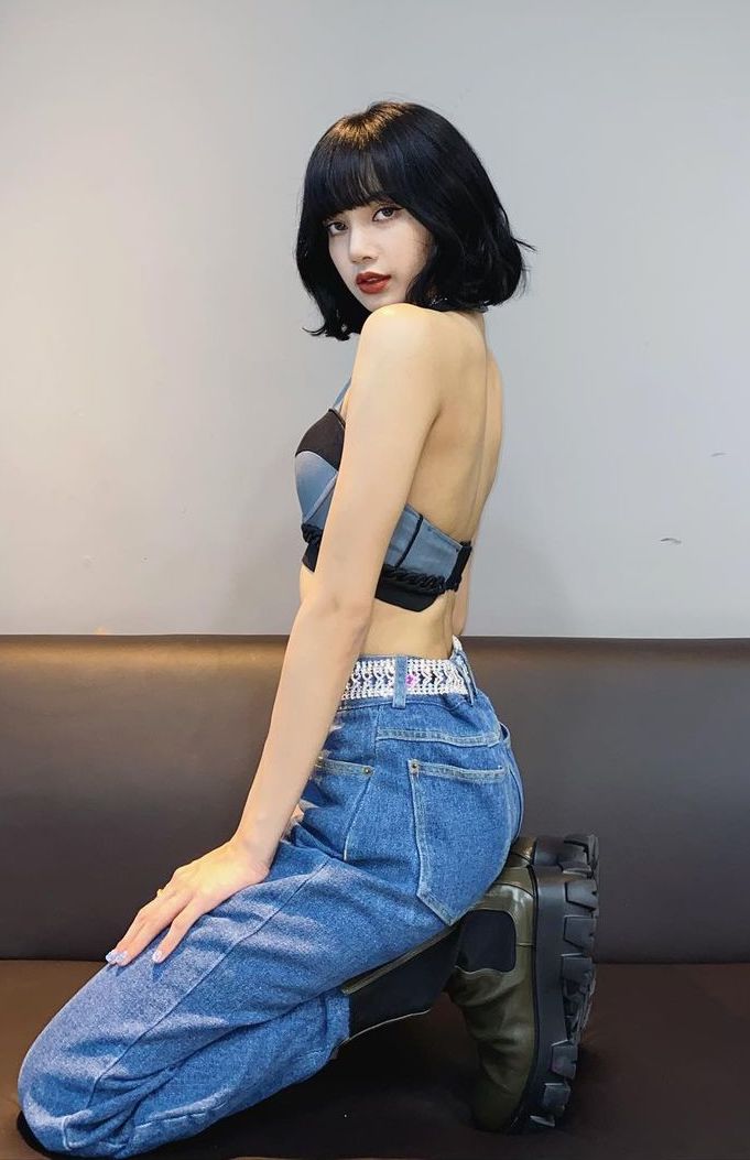 不需要節食！參考「人間芭比」Blackpink Lisa的5個保持好身材的方法
