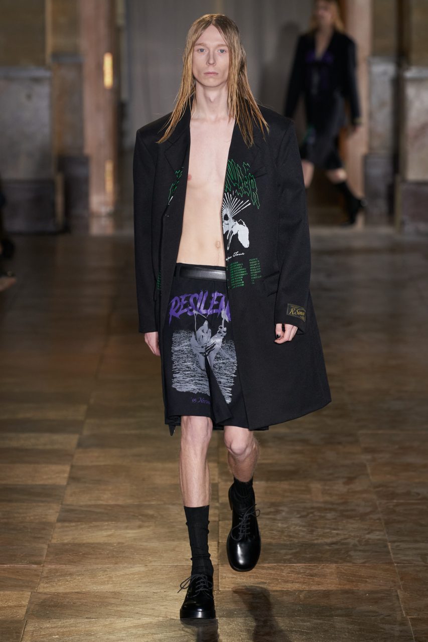 Raf Simons 繼續帶動性別流動 以制服突破規條 | Spring/Summer 2022