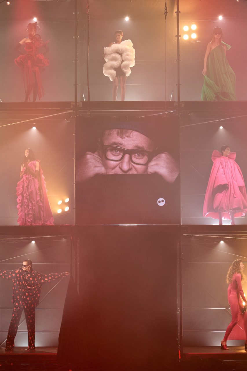 AZ Factory 《Love Brings Love》紀念時尚展： 時裝歷史上最美麗的一章｜Spring / Summer 2022