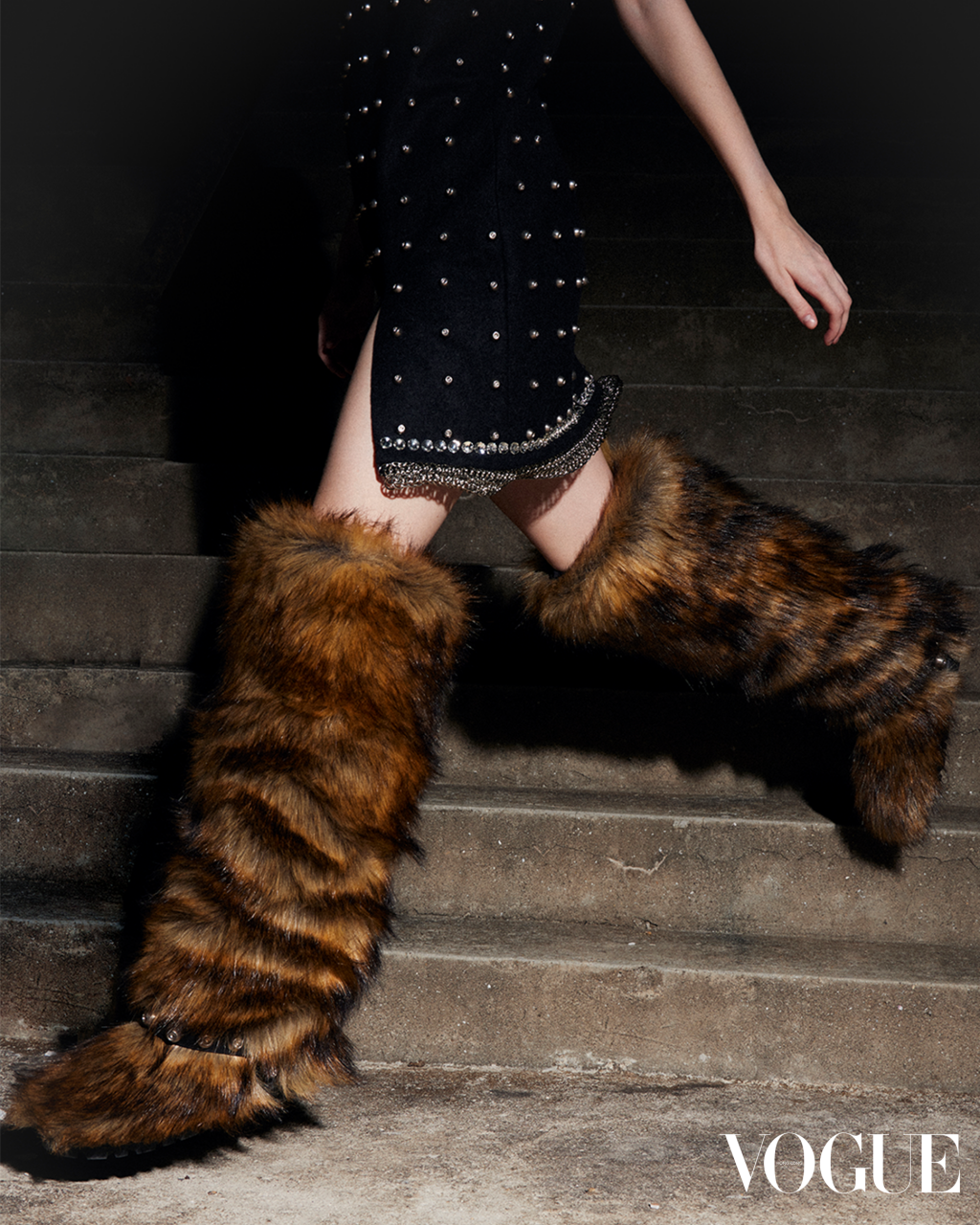 2021 秋冬流行趨勢：毛絨鞋子全面回歸，精選今季大熱款式