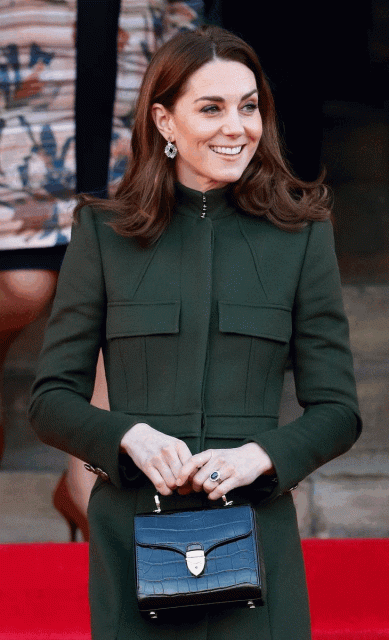 極為容易配搭!從凱特王妃 Kate Middleton 到 Bella Hadid 都鍾情這個英國品牌手袋 ?