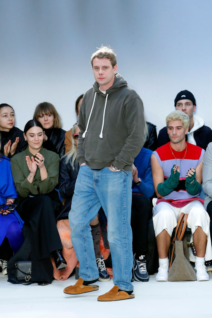 暌違一年，JW Anderson 告別大流行下的創意形式發布，將以實體形式回歸時裝周！