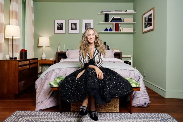 體驗一天《Sex and the City》生活!Airbnb 與 Sarah Jessica Parker 聯手復刻 Carrie Bradshaw 的公寓,限時開放入住